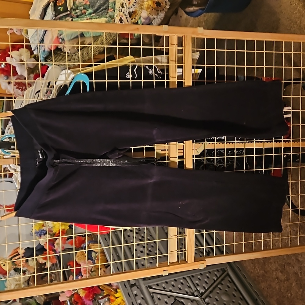 Pre loved from mom's closet. Velvet like feel pants. Size X-Small